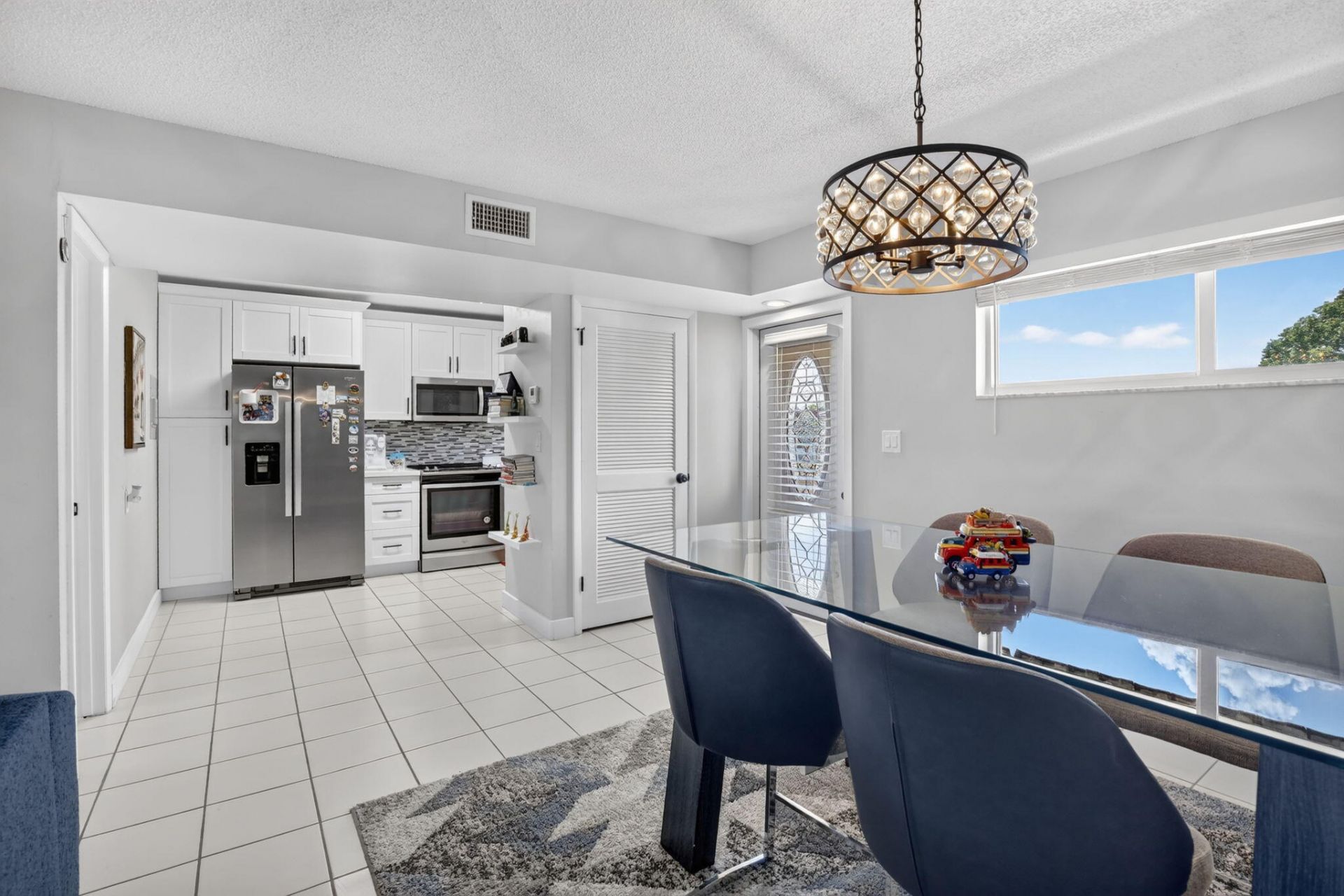 9923 S Hollybrook Lake Drive, Unit 305, Pembroke Pines, FL 33025 Photo