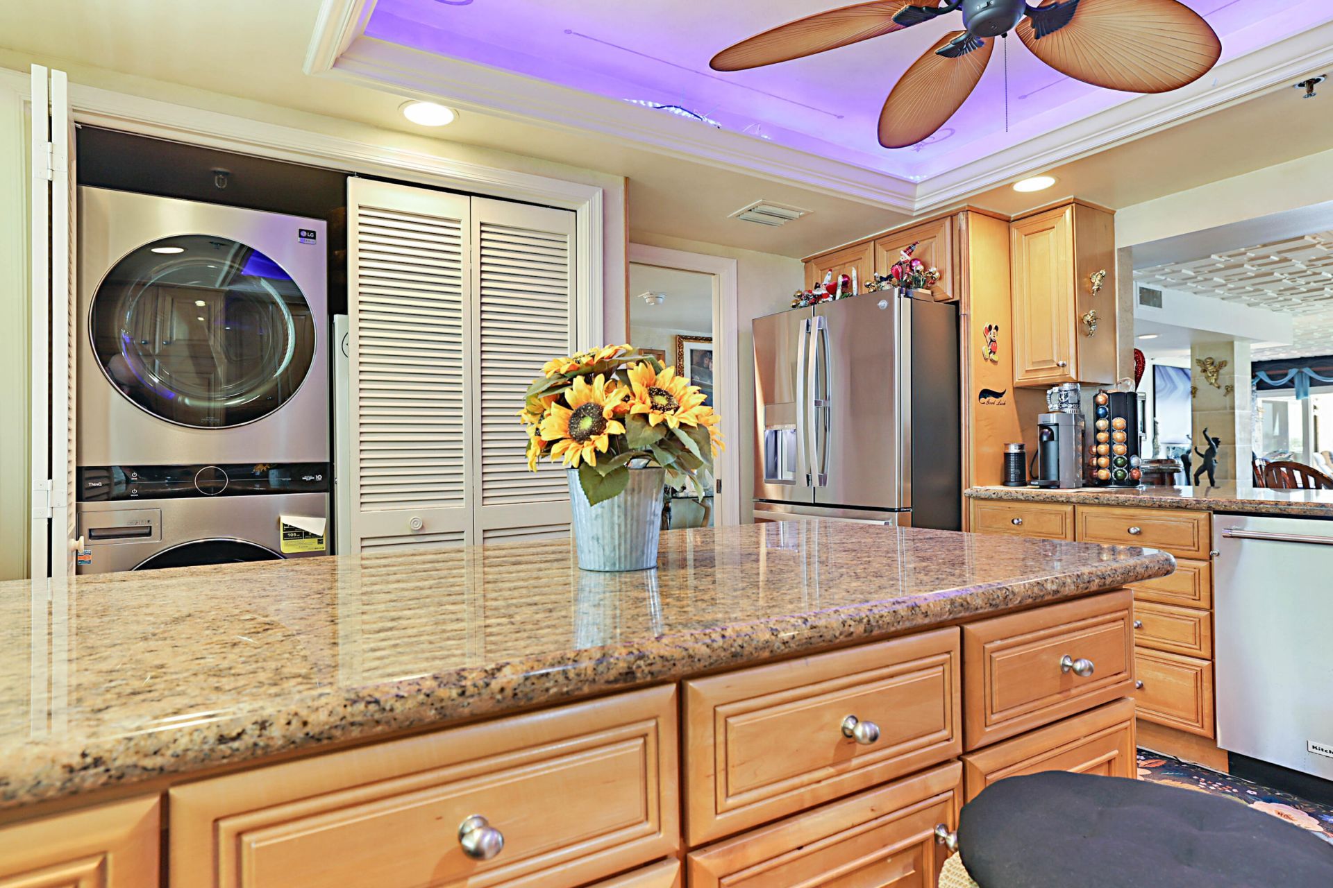 374 Golfview Road, Unit 205, North Palm Beach, FL 33408 Photo