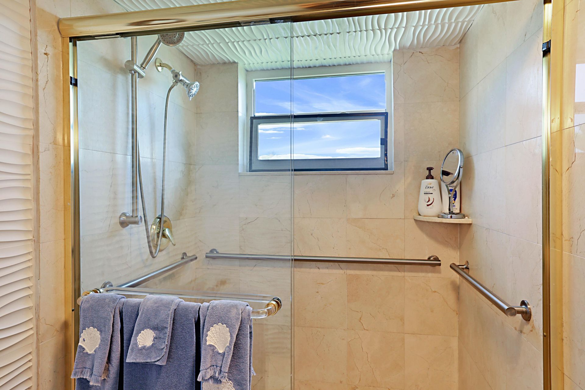 374 Golfview Road, Unit 205, North Palm Beach, FL 33408 Photo