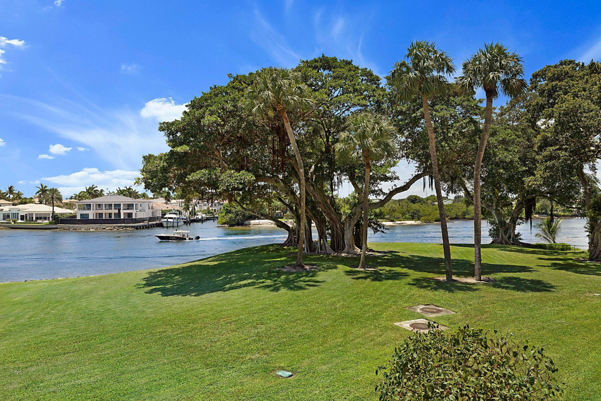 374 Golfview Road, Unit 205, North Palm Beach, FL 33408 Photo