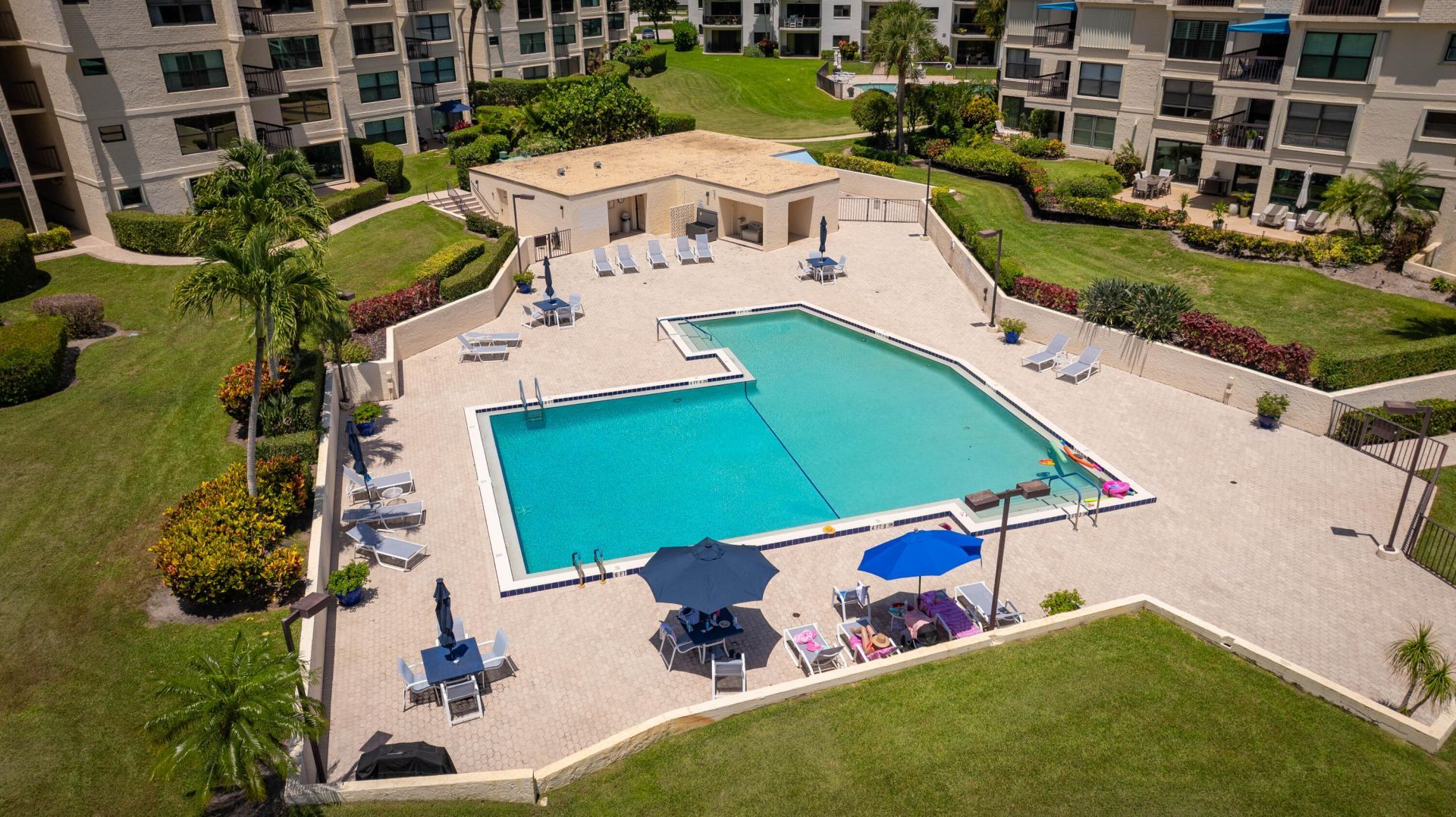 374 Golfview Road, Unit 205, North Palm Beach, FL 33408 Photo