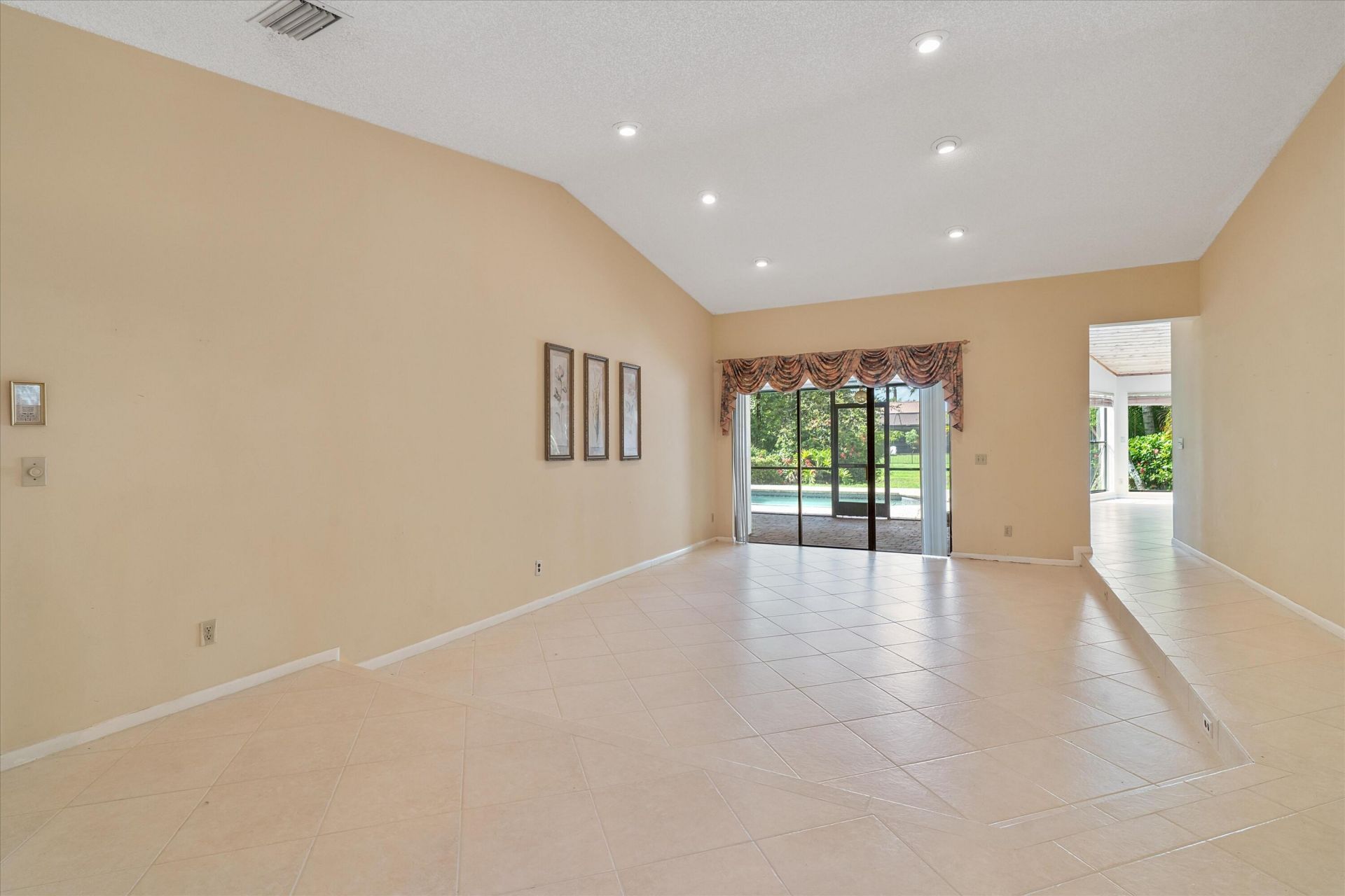 8660 NW 54th Street, Coral Springs, FL 33067 Photo