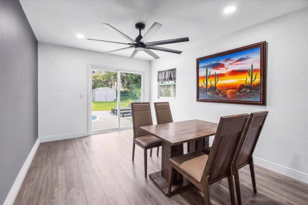 957 SW Nichols Terrace, Port Saint Lucie, FL 34953 Photo