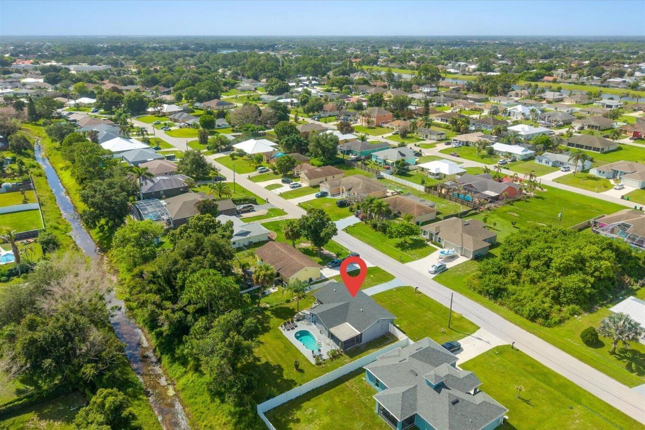 957 SW Nichols Terrace, Port Saint Lucie, FL 34953 Photo