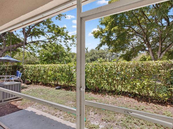 11451 Lakeview Drive, Unit 3a, Coral Springs, FL 33071
