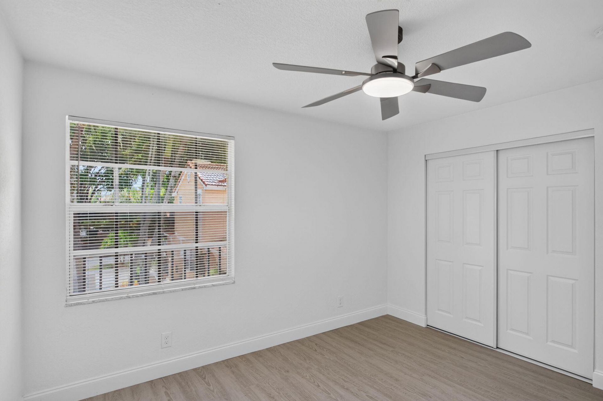 11451 Lakeview Drive, Unit 3a, Coral Springs, FL 33071 Photo