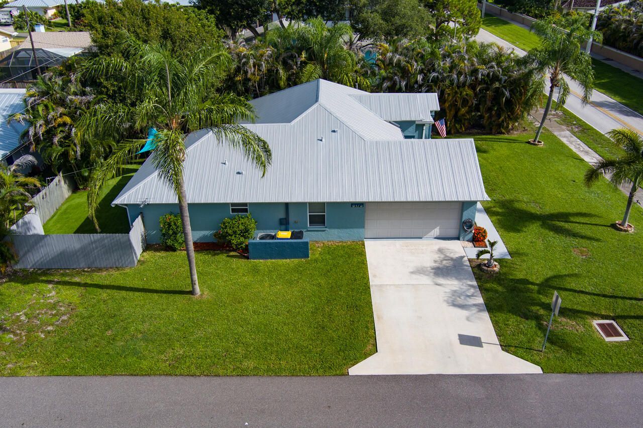 8173 SE Carlton Street, Hobe Sound, FL 33455 Photo