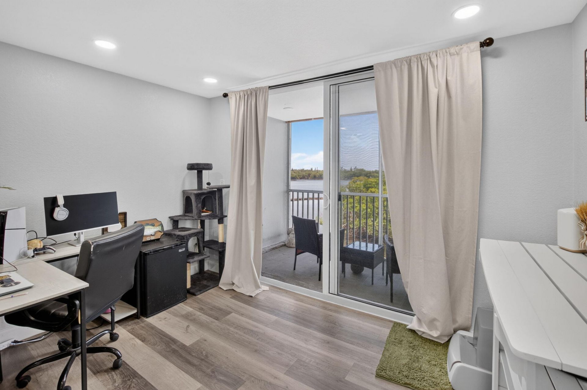 689 NE 6th Court, Unit 4030, Boynton Beach, FL 33435 Photo