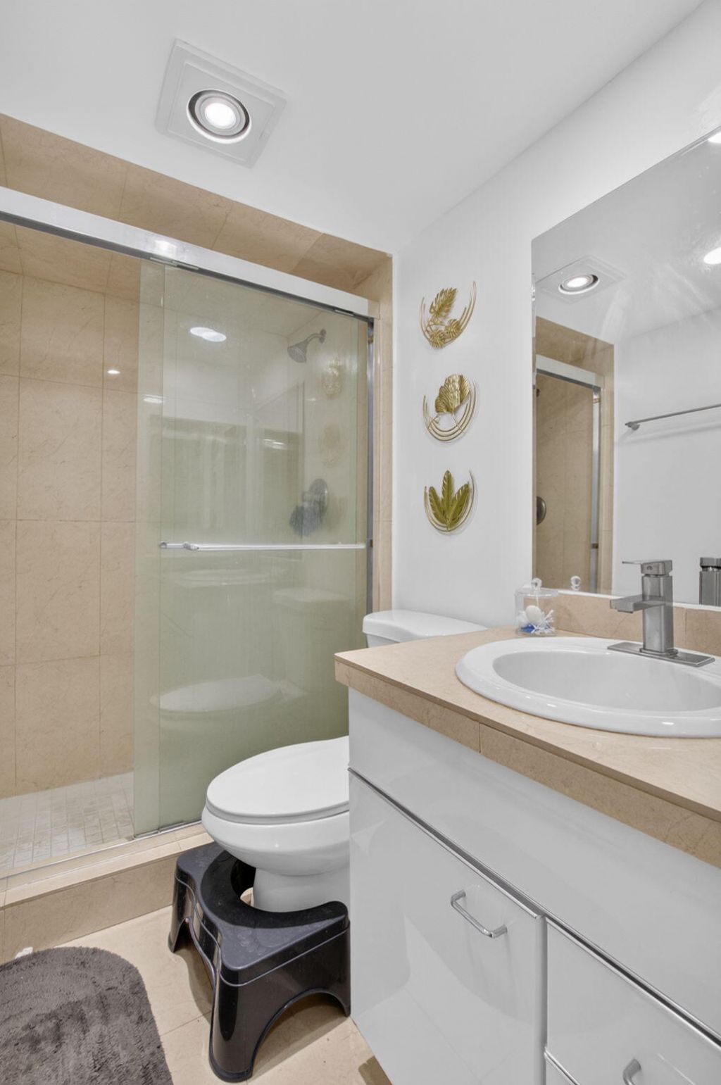 689 NE 6th Court, Unit 4030, Boynton Beach, FL 33435 Photo