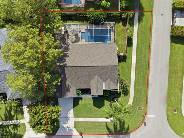 805 Daffodil Drive, Wellington, FL 33414
