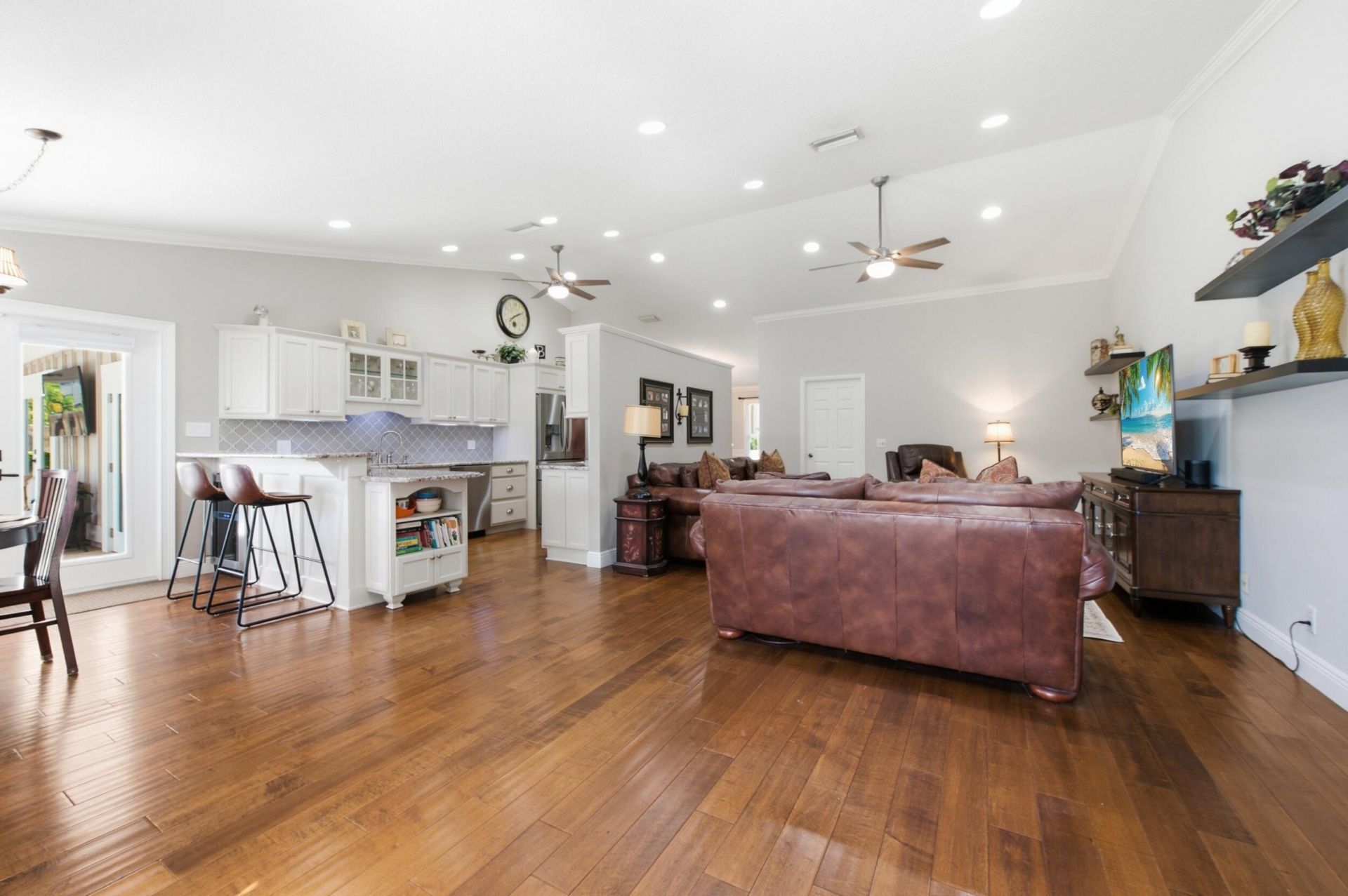 805 Daffodil Drive, Wellington, FL 33414 Photo