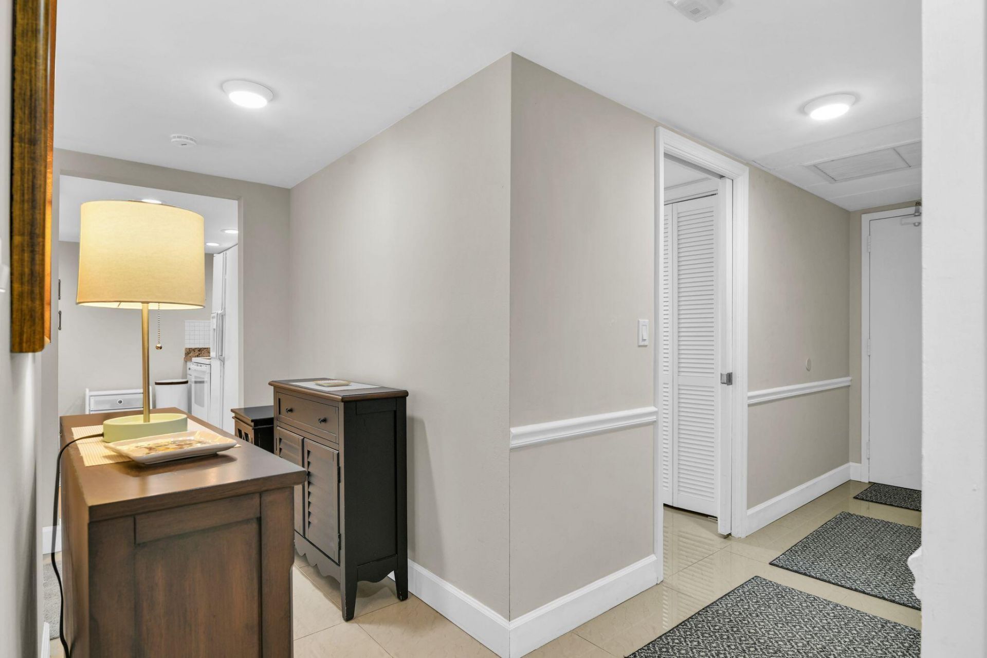 899 Jeffery Street, Unit 301, Boca Raton, FL 33487 Photo