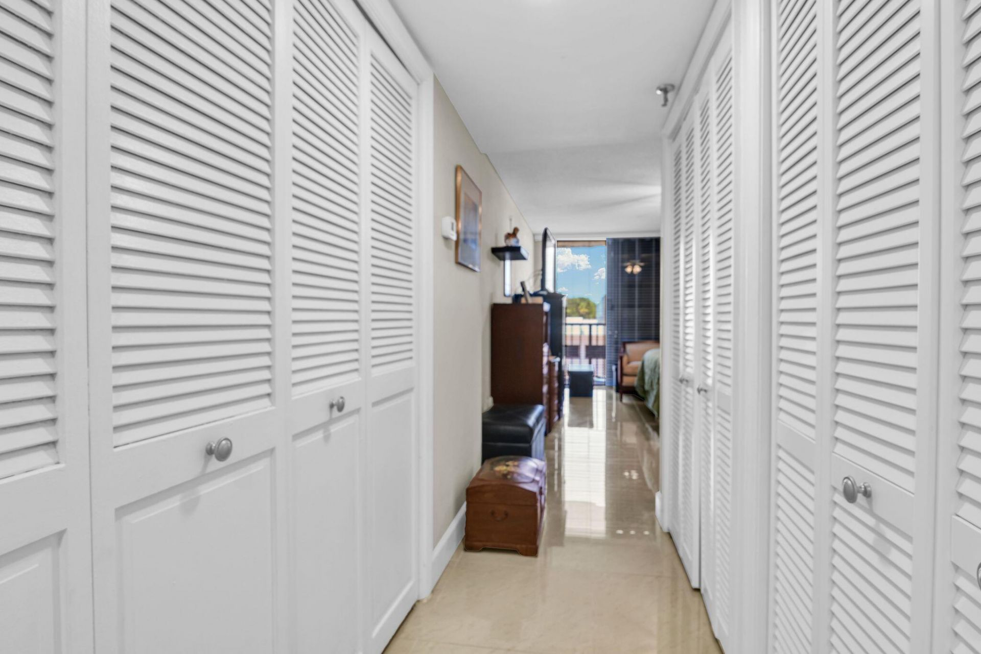 899 Jeffery Street, Unit 301, Boca Raton, FL 33487 Photo