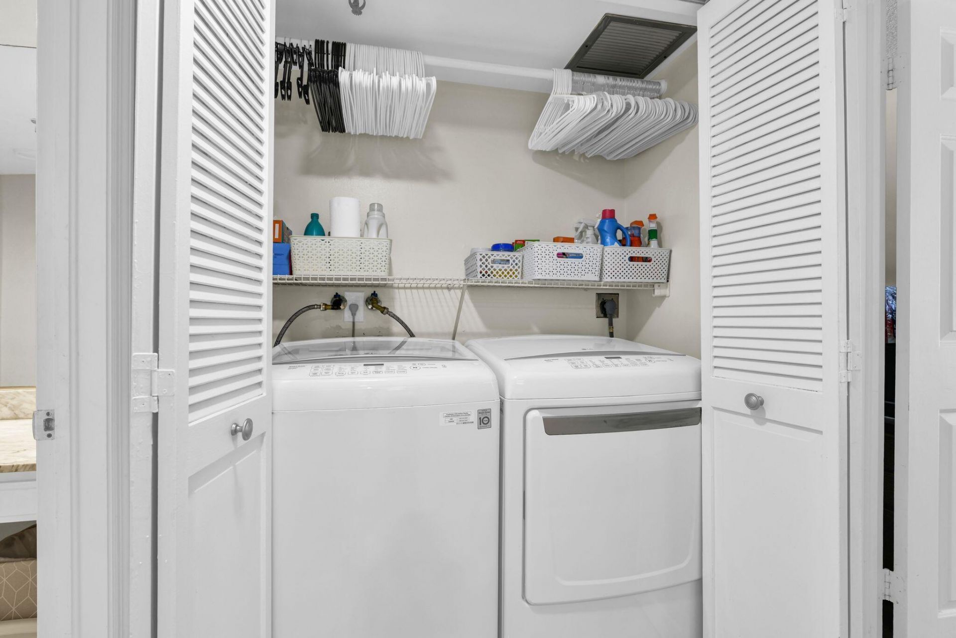 899 Jeffery Street, Unit 301, Boca Raton, FL 33487 Photo