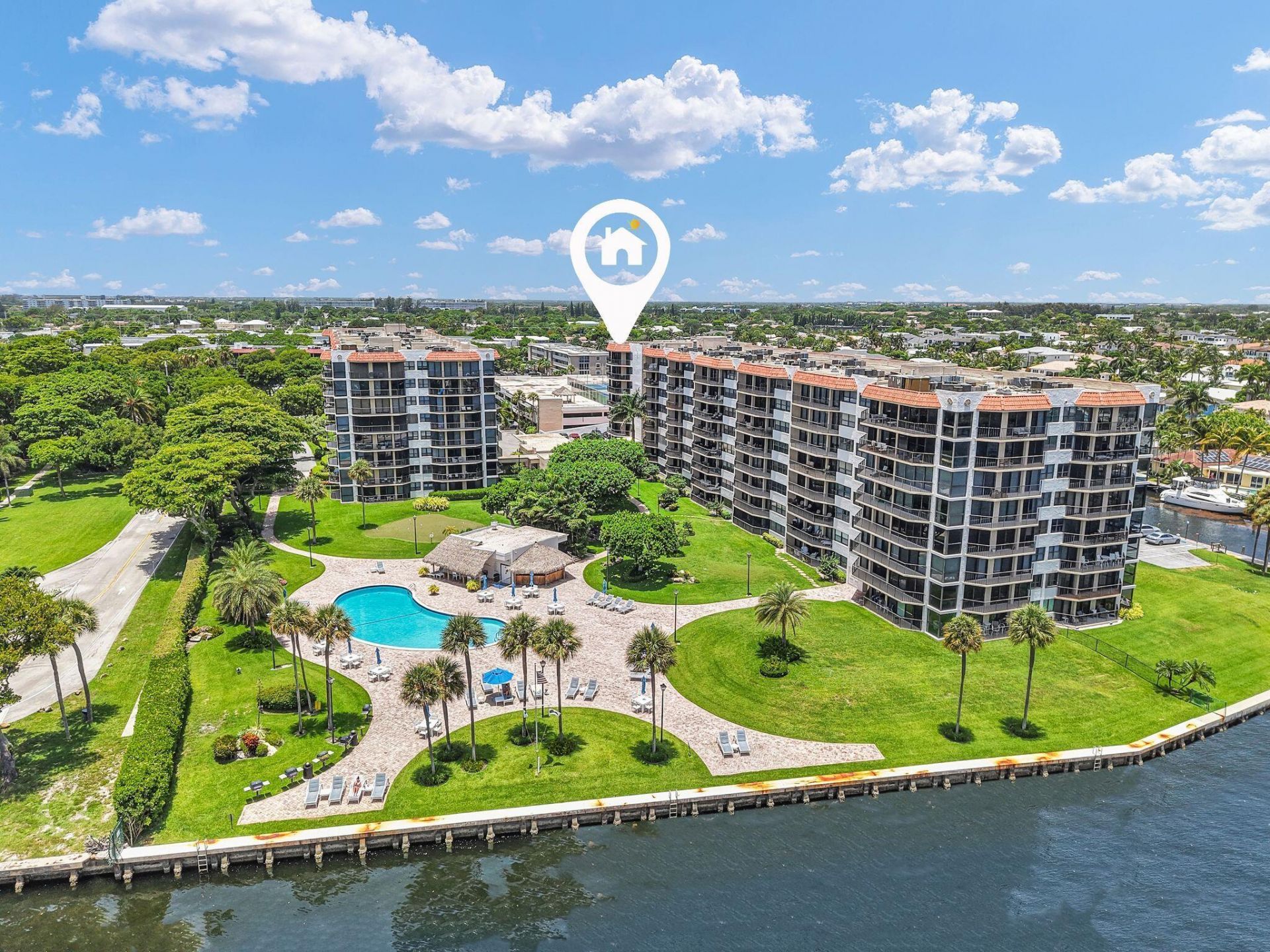 899 Jeffery Street, Unit 301, Boca Raton, FL 33487 Photo
