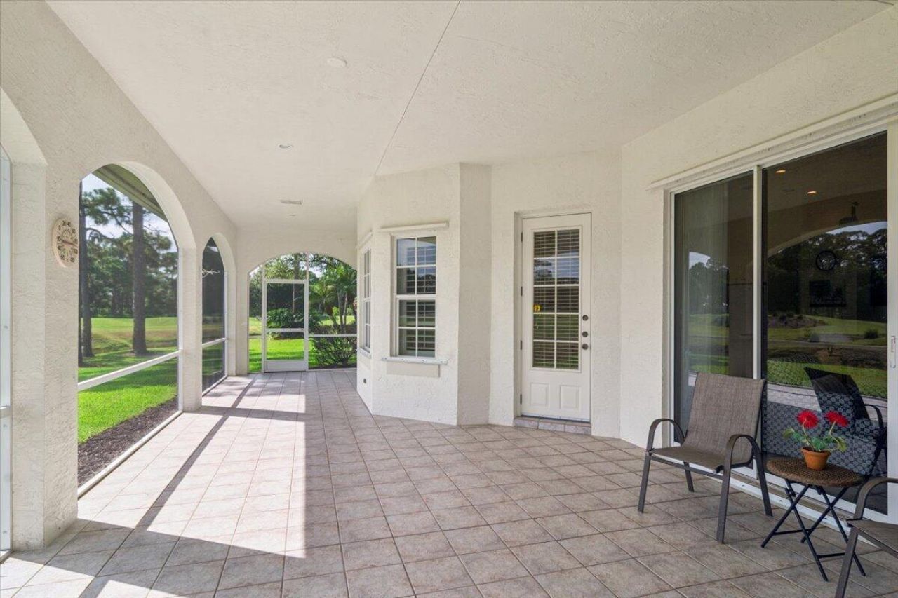 8004 Links Way, Port Saint Lucie, FL 34986 Photo