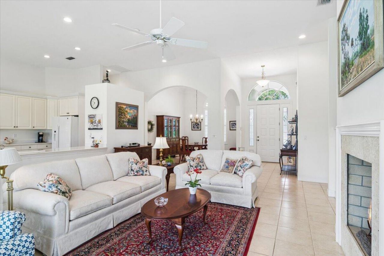 8004 Links Way, Port Saint Lucie, FL 34986 Photo