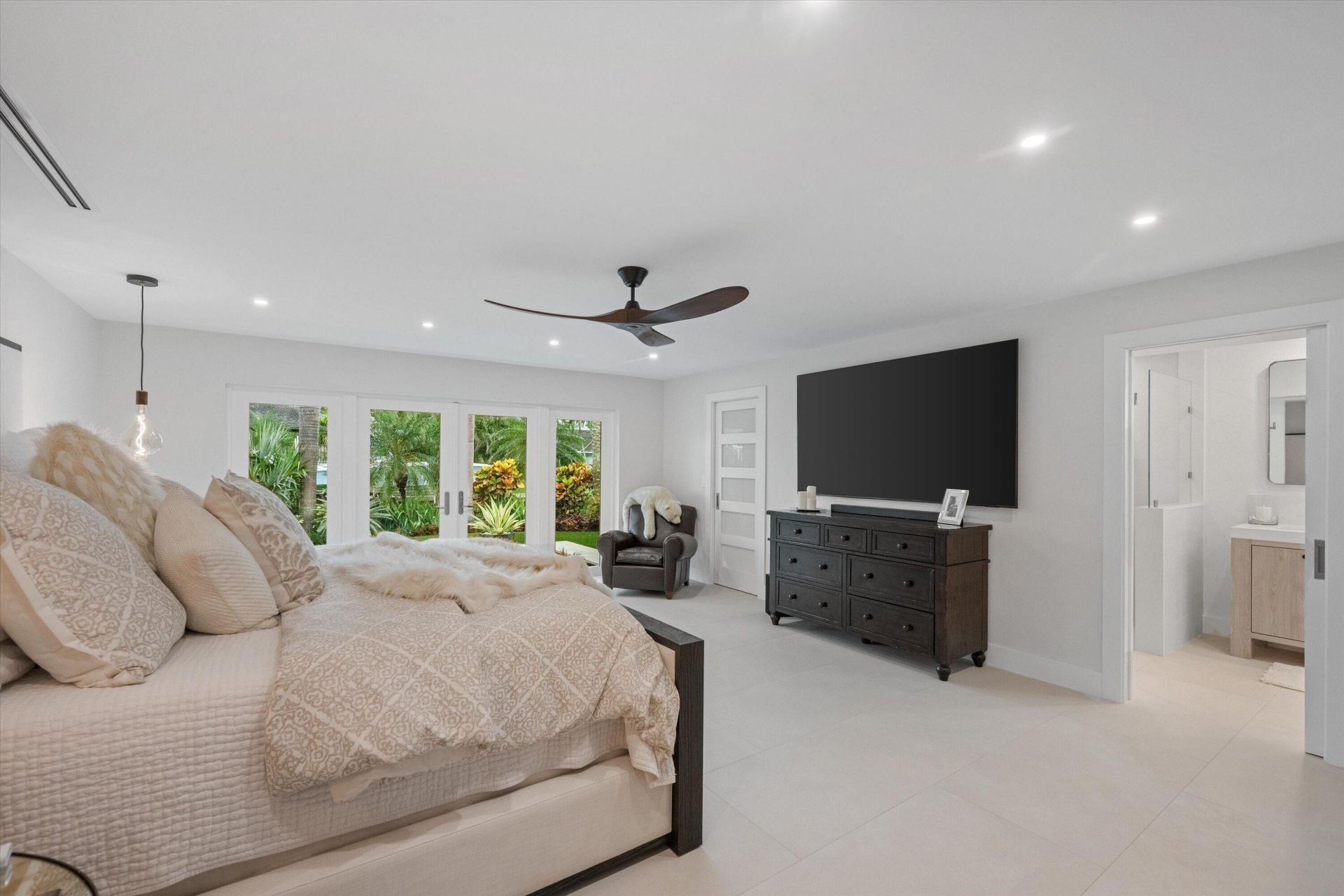 8884 SE Pelican Island Way, Hobe Sound, FL 33455 Photo