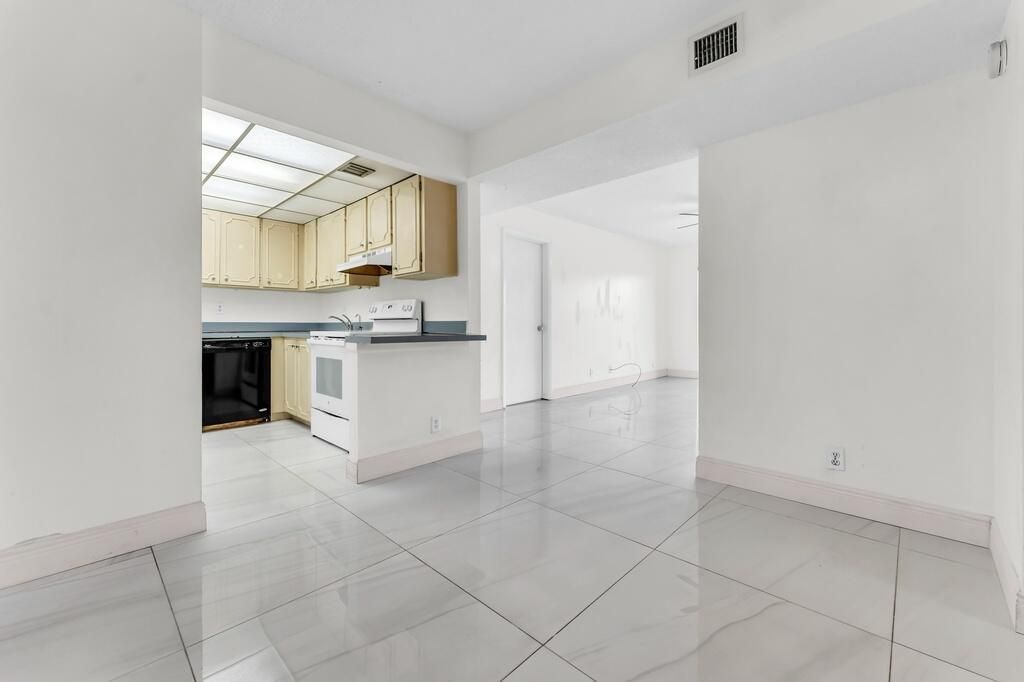 460 NW 20th Street, Unit 2100, Boca Raton, FL 33431 Photo