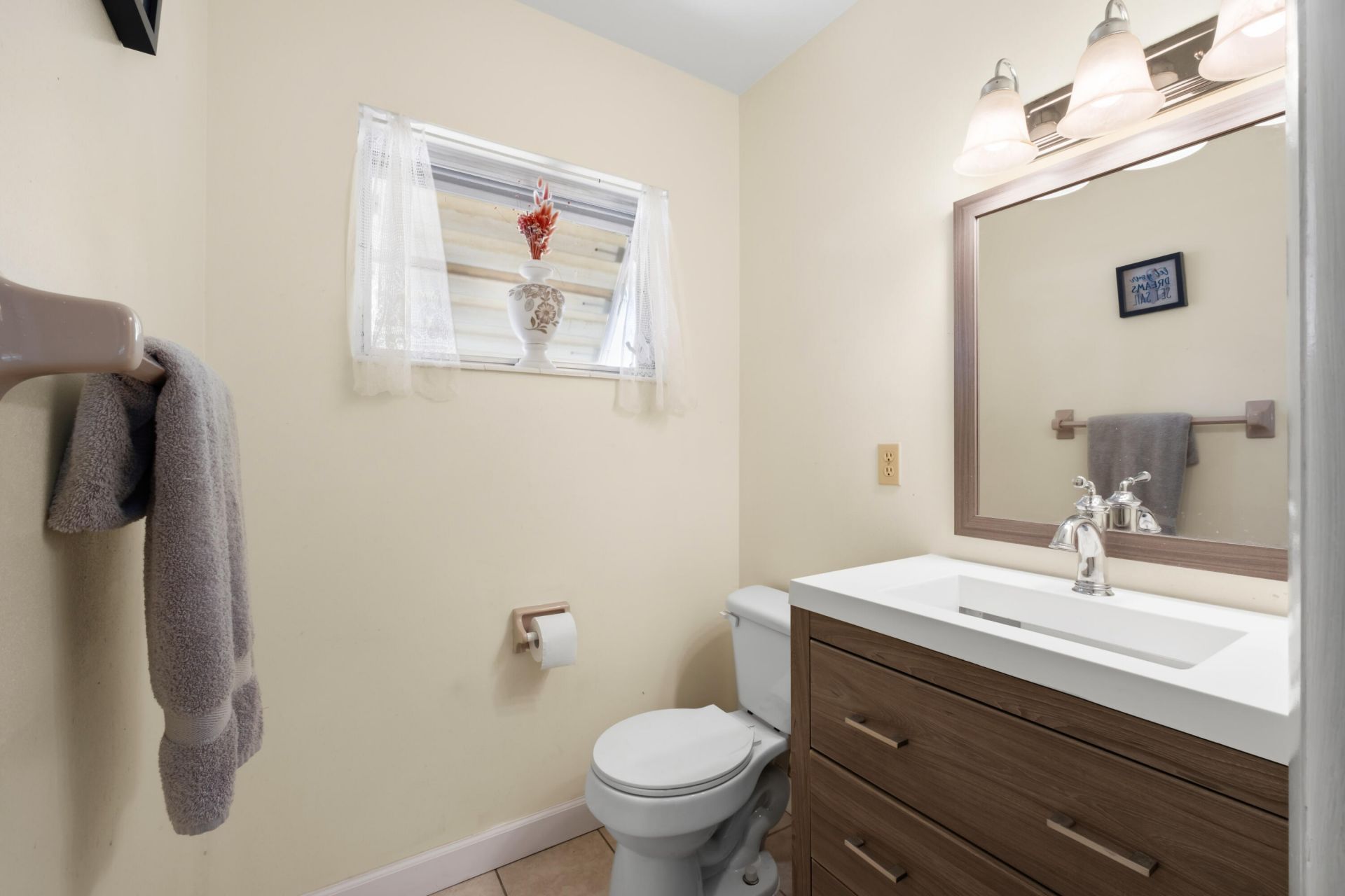 2915 Crosley Drive W, Unit G, West Palm Beach, FL 33415 Photo