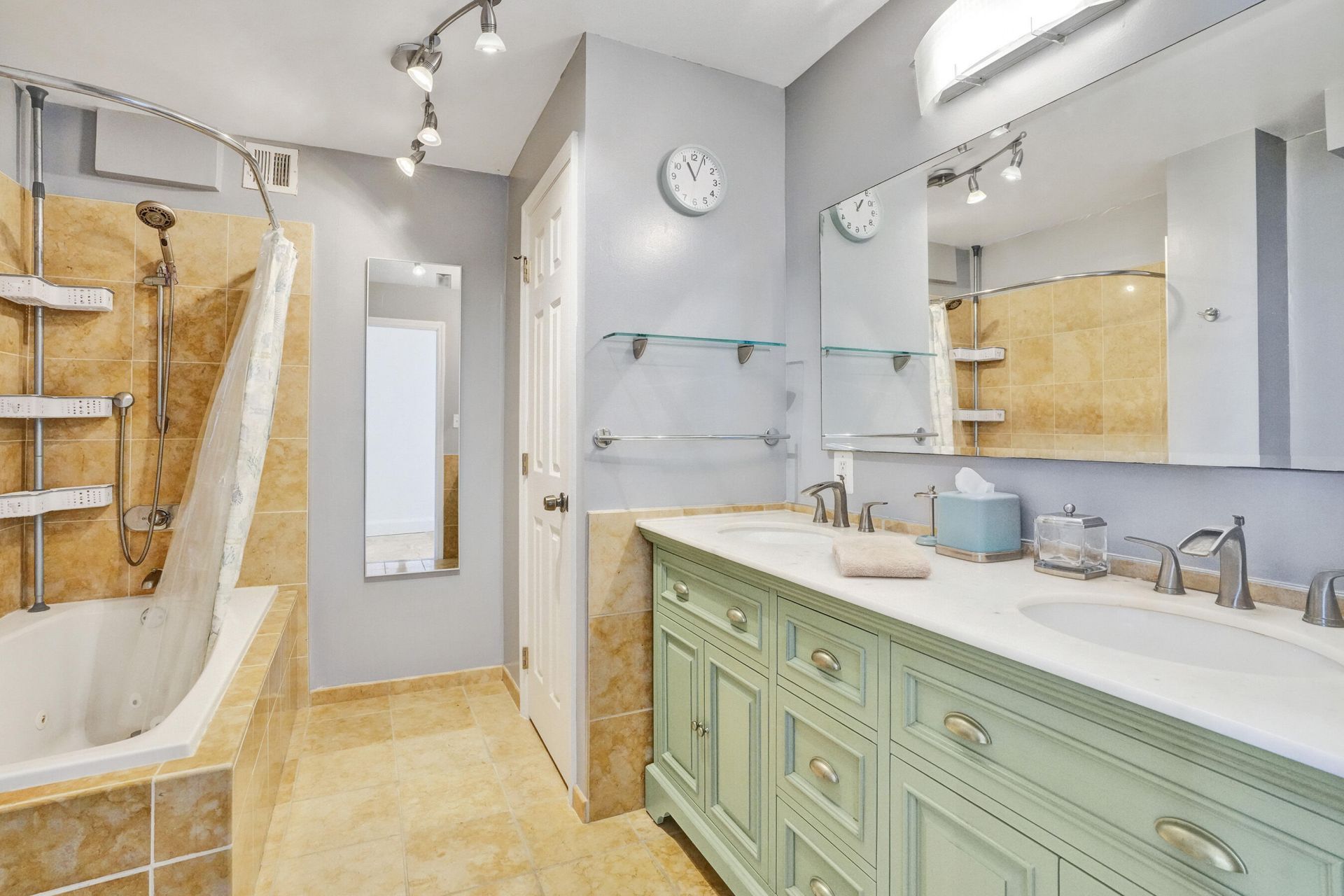 2881 NE 33rd Court, Unit 10b, Fort Lauderdale, FL 33306 Photo