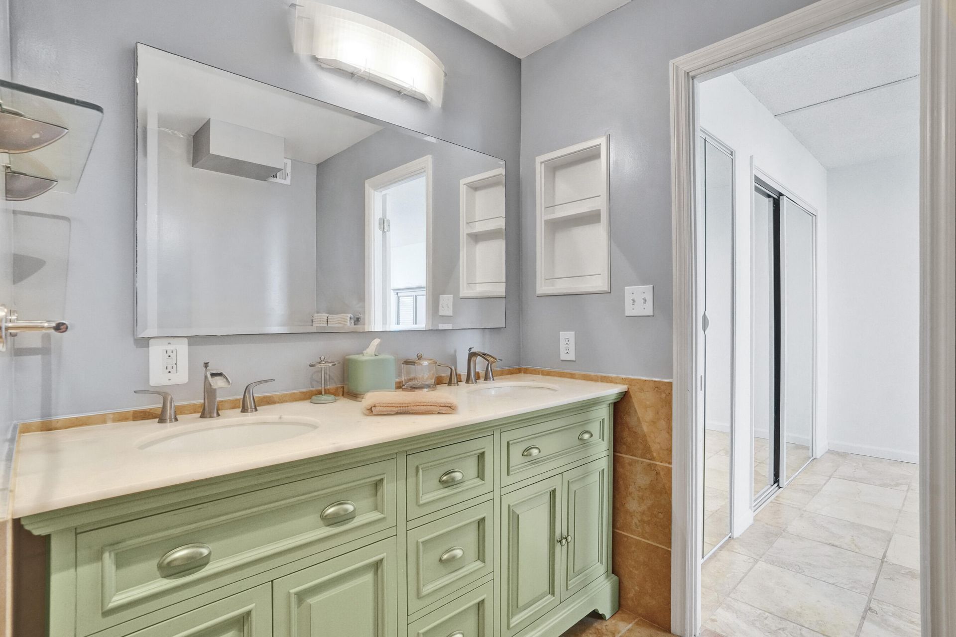 2881 NE 33rd Court, Unit 10b, Fort Lauderdale, FL 33306 Photo