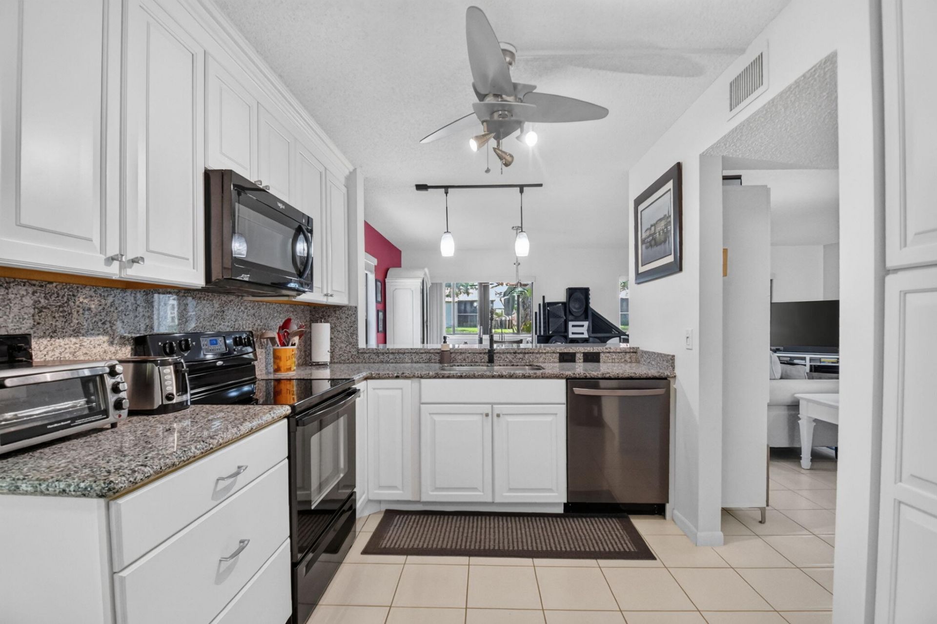 10640 Tropic Palm Avenue, Unit 101, Boynton Beach, FL 33437 Photo
