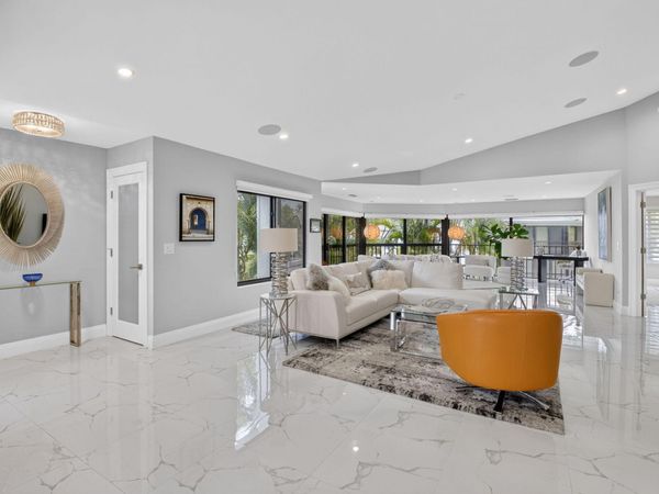 7665 Glendevon Lane, Unit 1605, Delray Beach, FL 33446