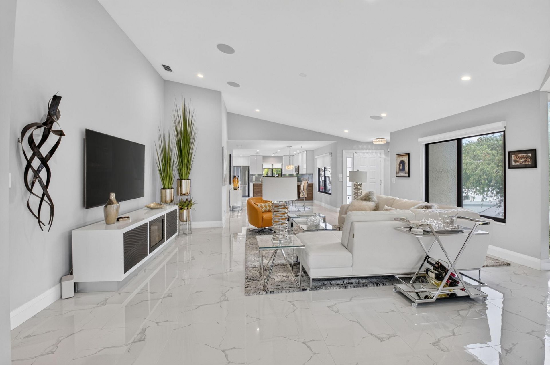 7665 Glendevon Lane, Unit 1605, Delray Beach, FL 33446 Photo