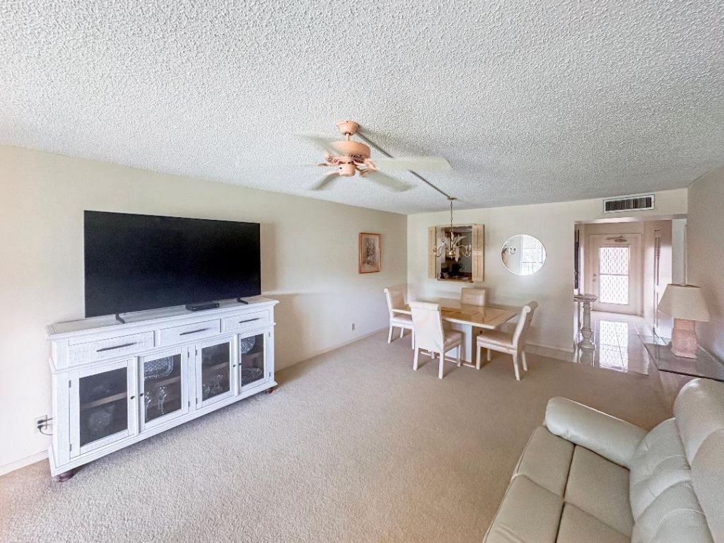 7561 NW 1st Street, Unit 207, Margate, FL 33063 Photo