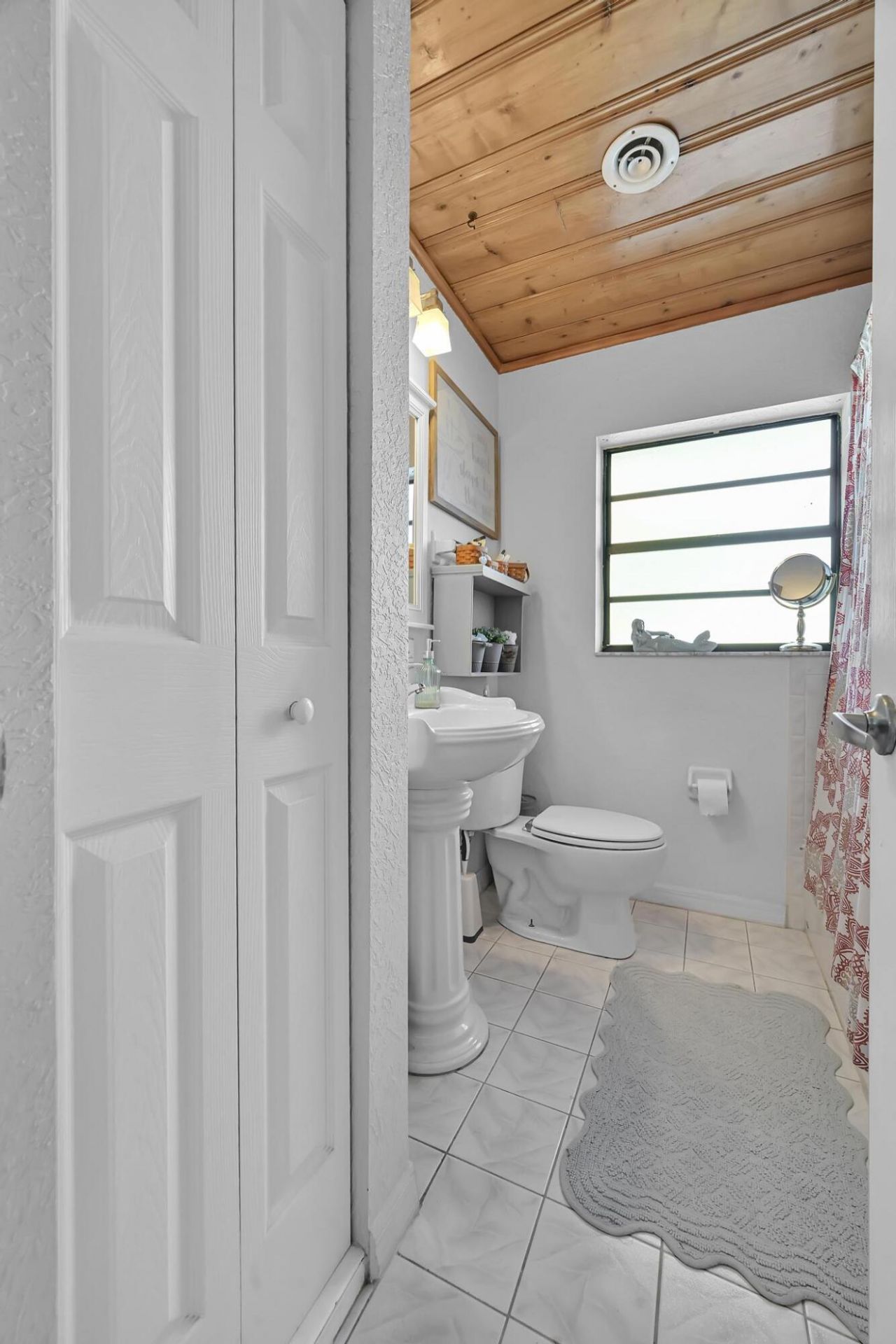 220 Riomar Drive, Port Saint Lucie, FL 34952 Photo
