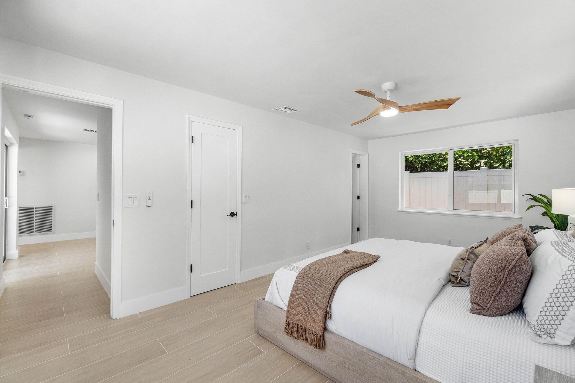 723 SW 27th Terrace, Boynton Beach, FL 33435 Photo