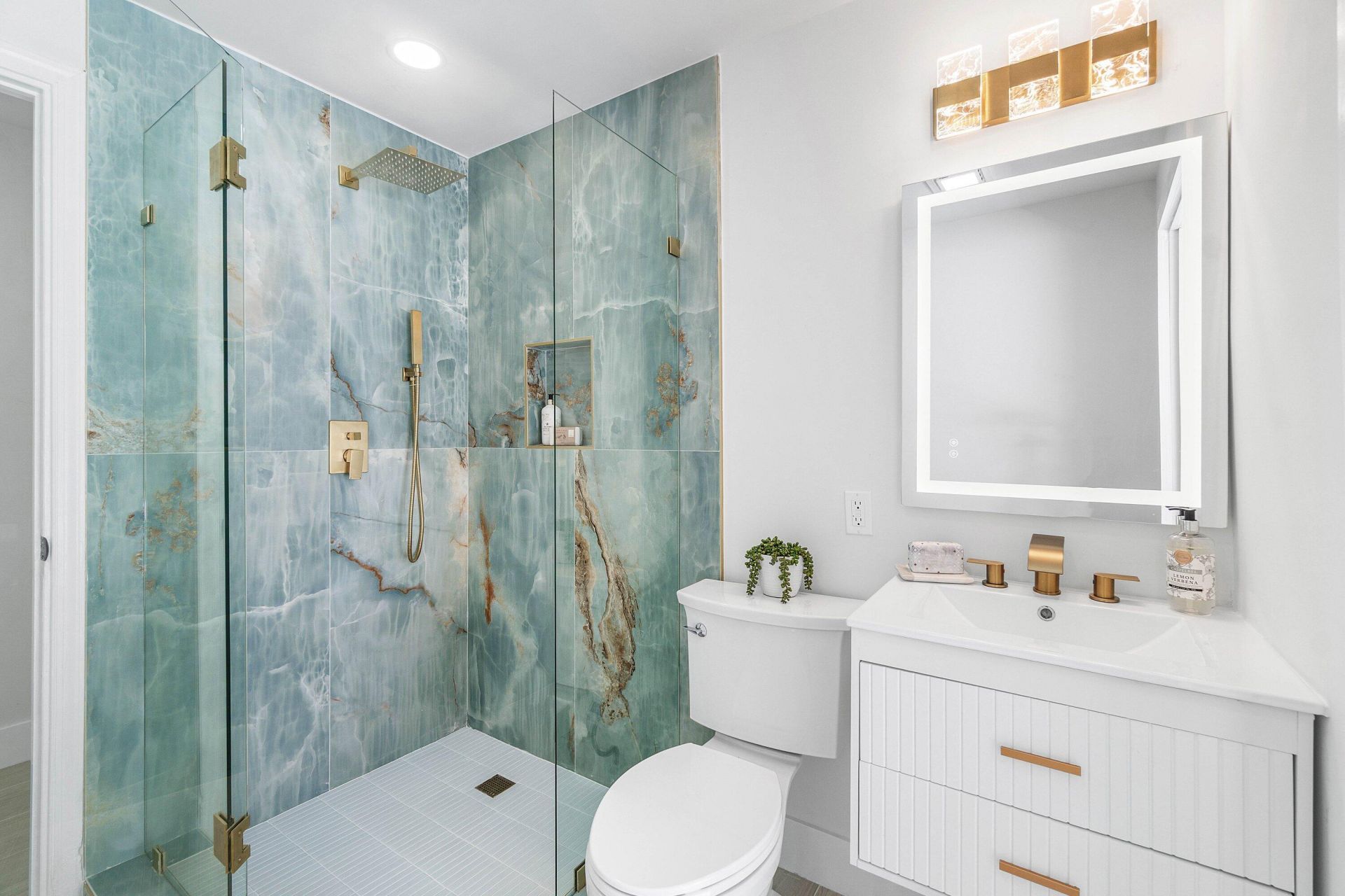 723 SW 27th Terrace, Boynton Beach, FL 33435 Photo