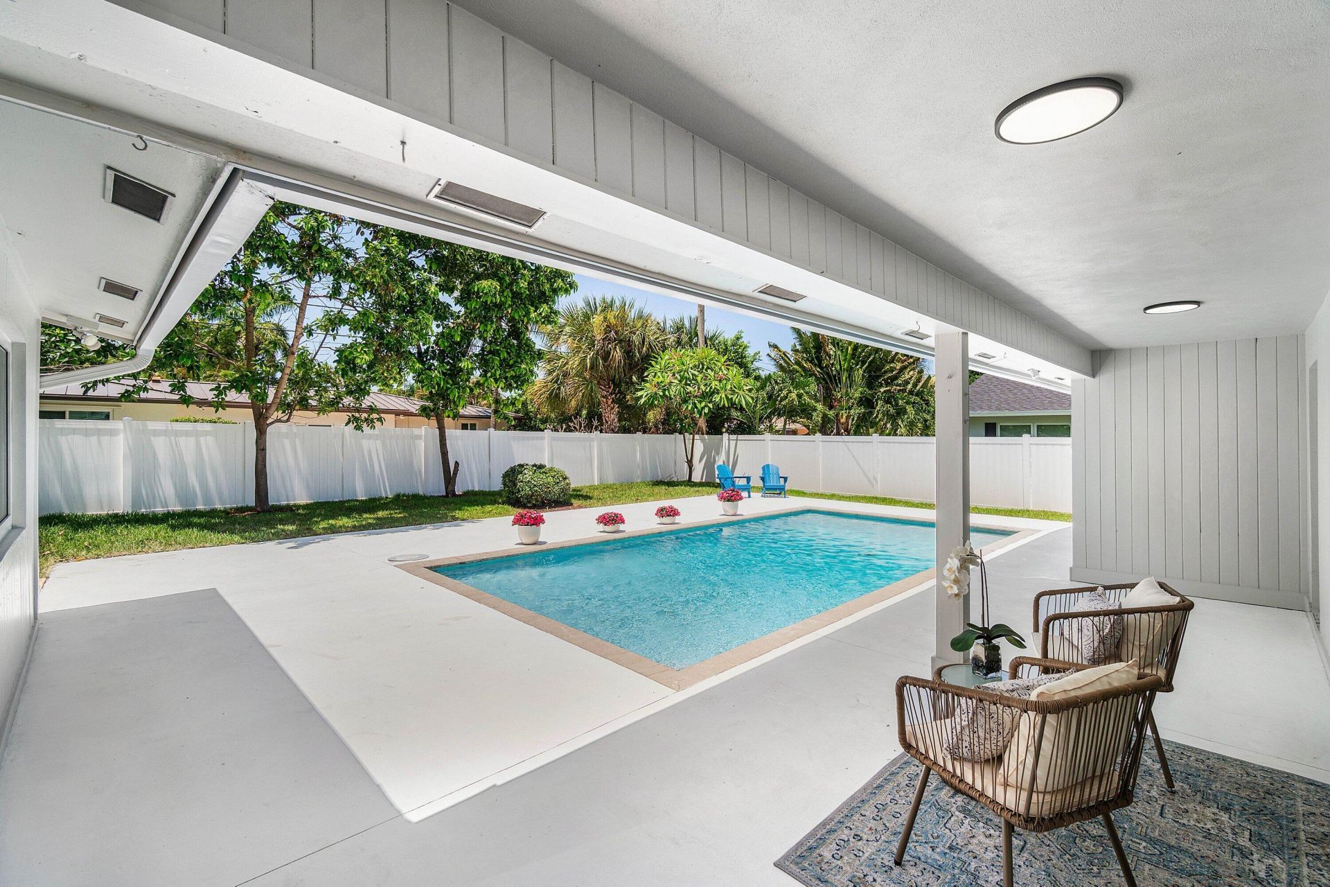 723 SW 27th Terrace, Boynton Beach, FL 33435 Photo