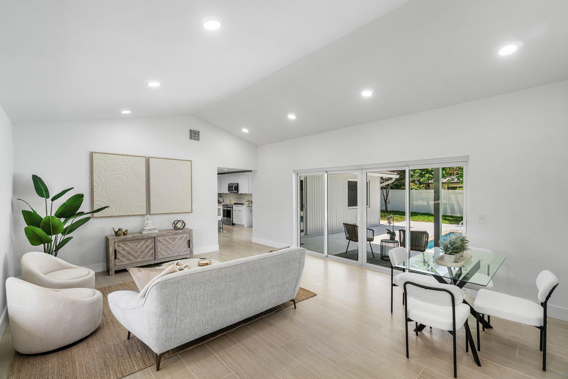 723 SW 27th Terrace, Boynton Beach, FL 33435 Photo