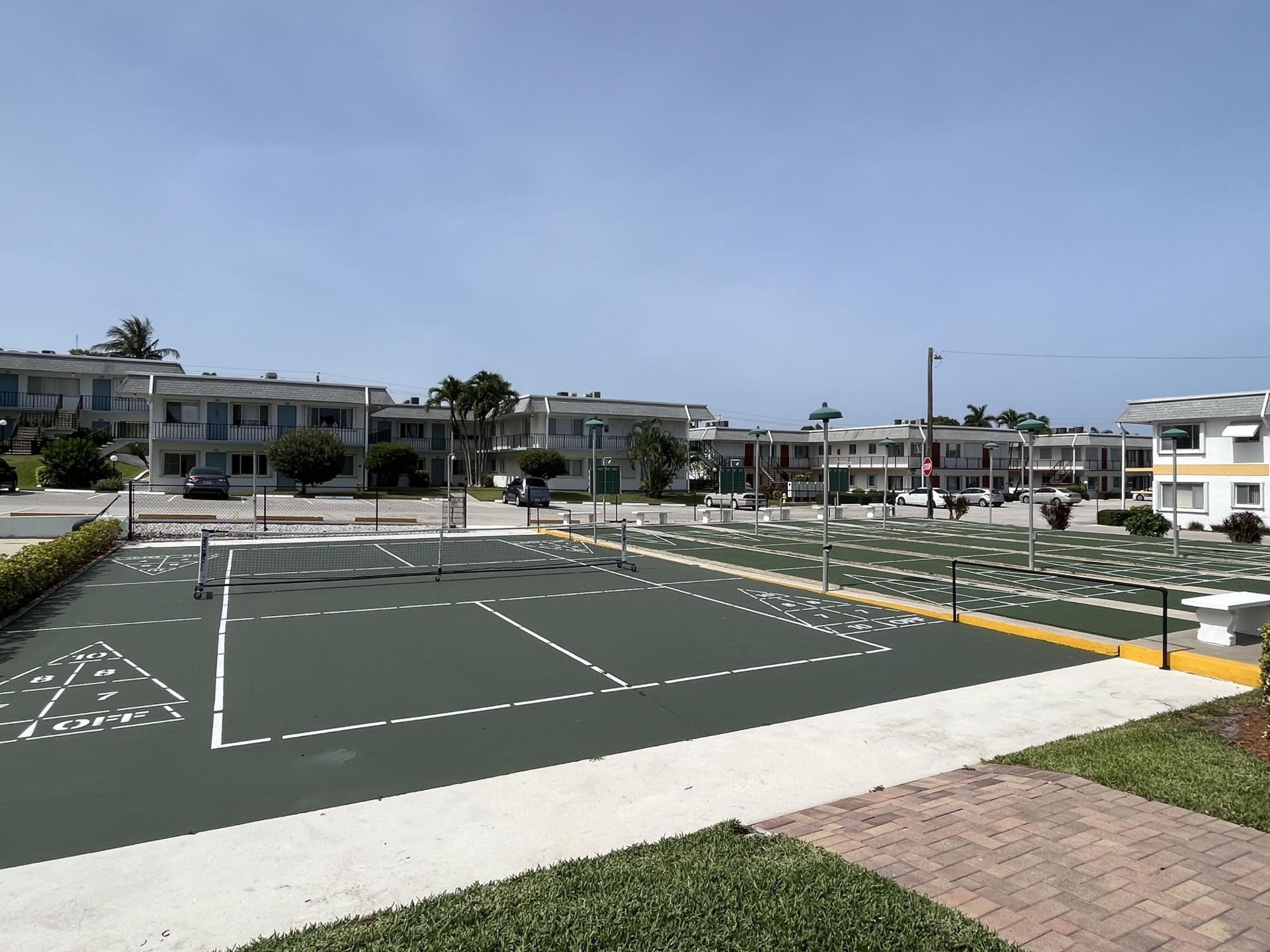2840 Cynthia Lane, Unit 207, Lake Worth Beach, FL 33461 Photo
