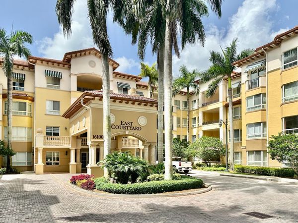 16100 Emerald Estates Drive, Unit 389, Weston, FL 33331