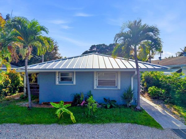 721 E Coast Avenue, Lantana, FL 33462