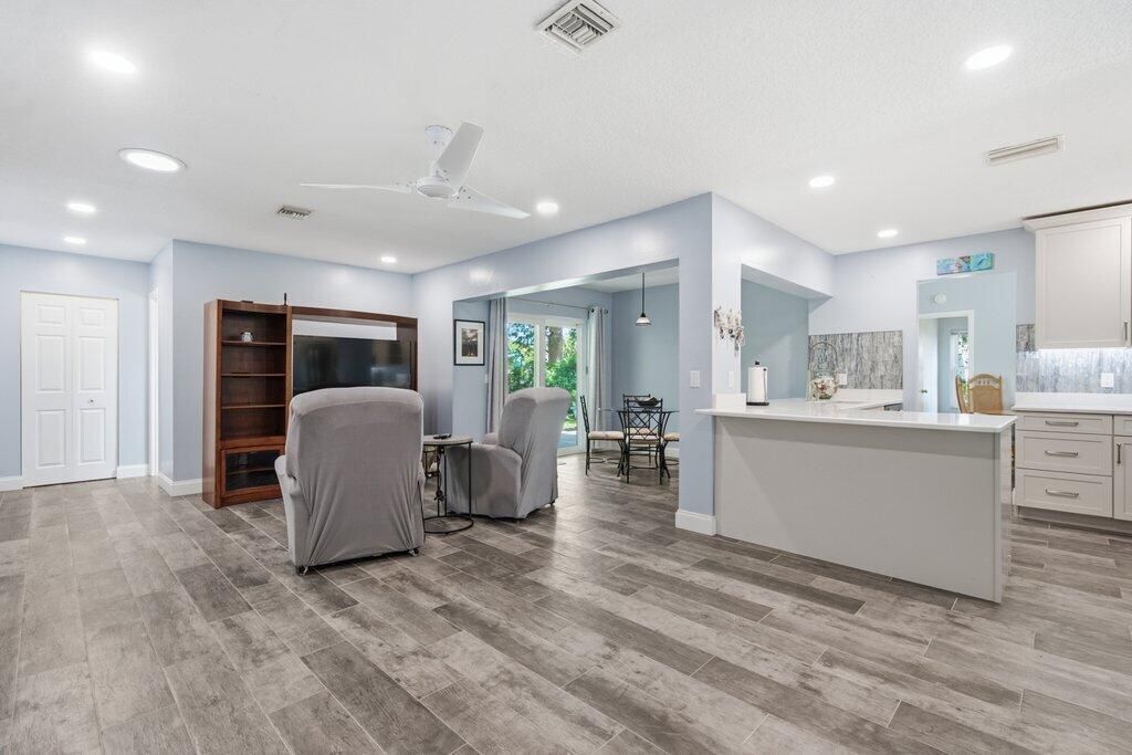 108 Gibraltar Street, Royal Palm Beach, FL 33411 Photo