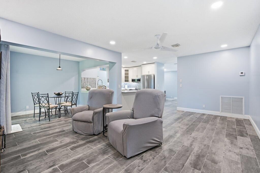 108 Gibraltar Street, Royal Palm Beach, FL 33411 Photo