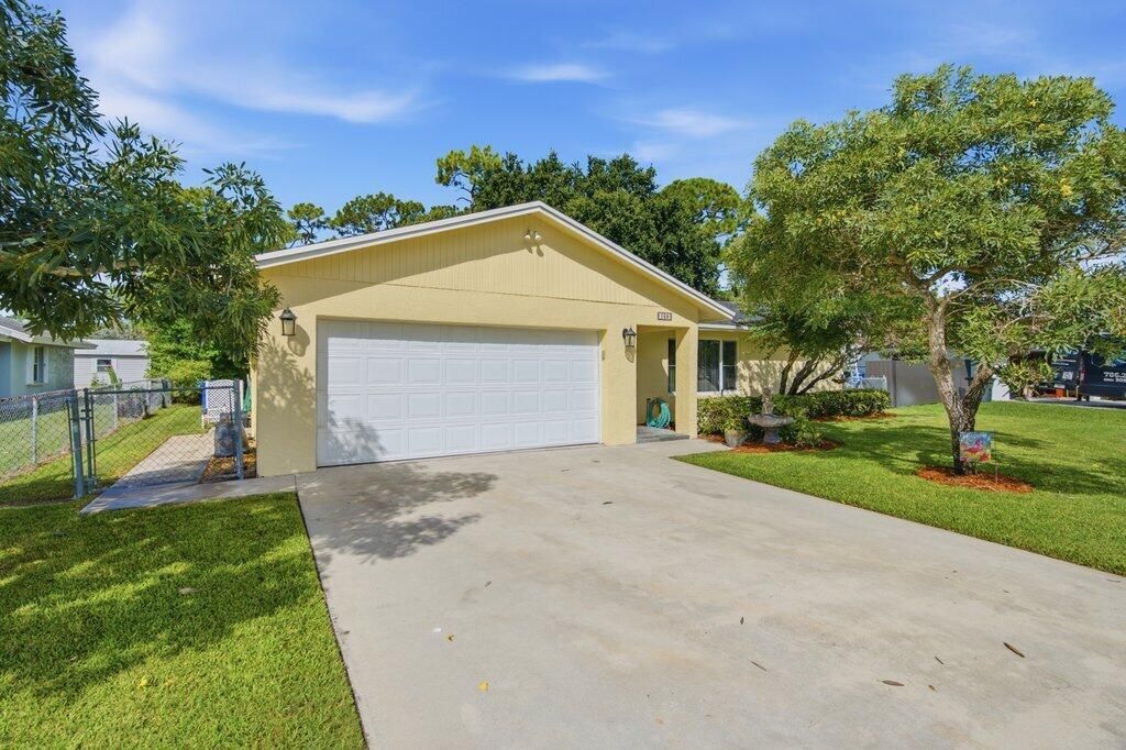 108 Gibraltar Street, Royal Palm Beach, FL 33411 Photo