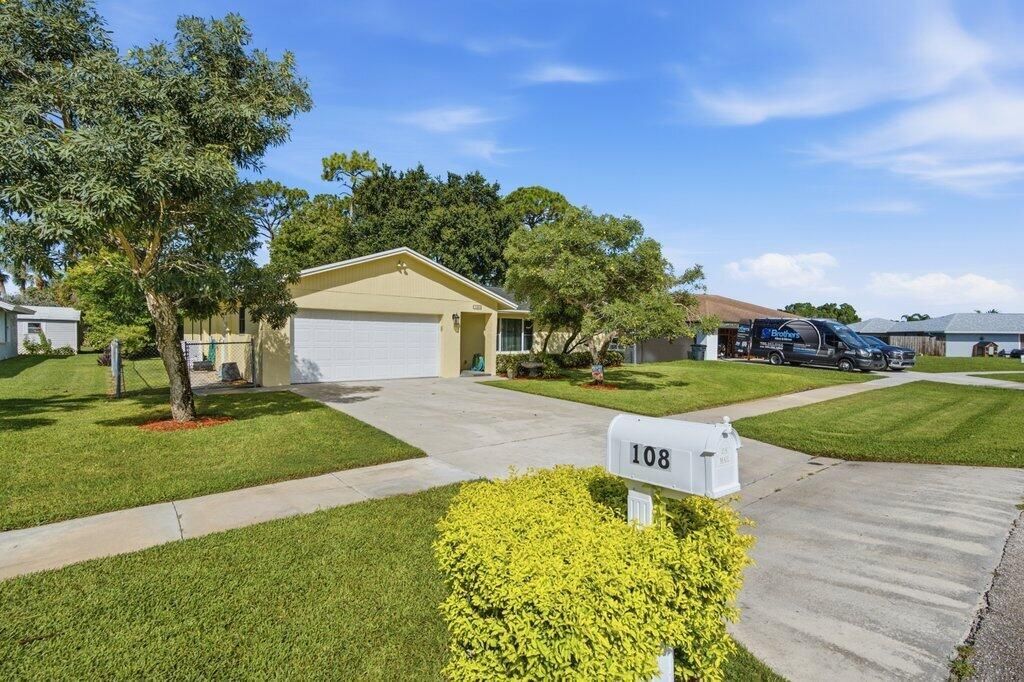 108 Gibraltar Street, Royal Palm Beach, FL 33411 Photo