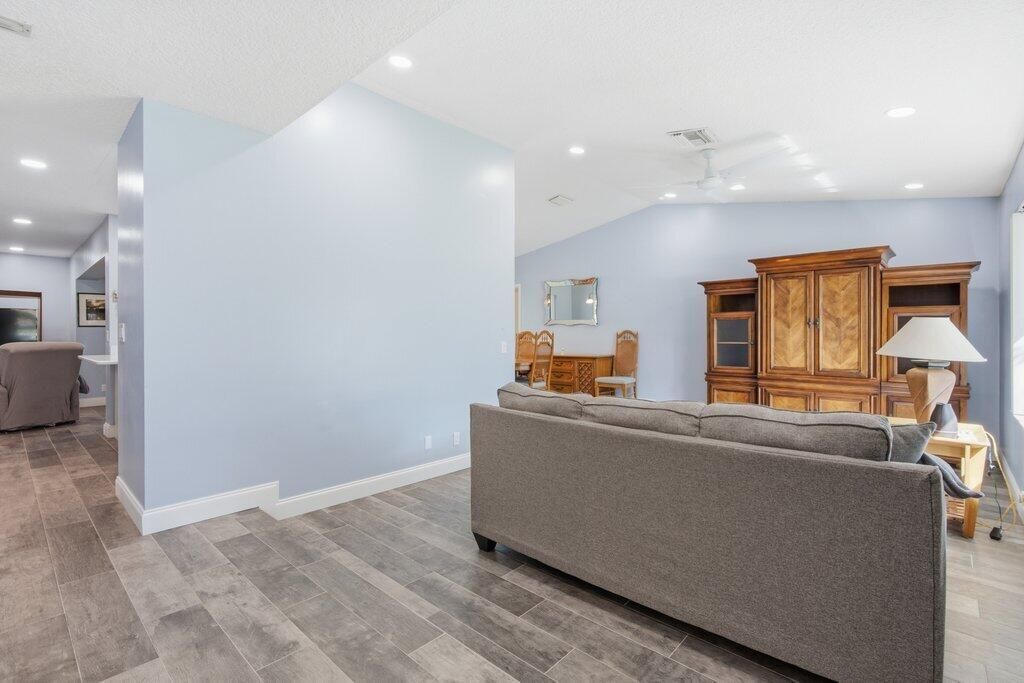 108 Gibraltar Street, Royal Palm Beach, FL 33411 Photo