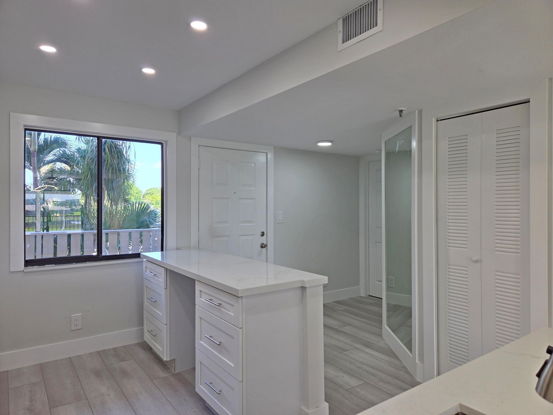 14426 Amberly Lane, Unit 203, Delray Beach, FL 33446 Photo