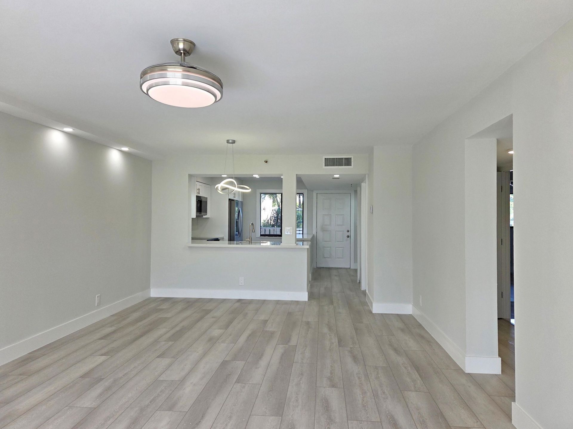 14426 Amberly Lane, Unit 203, Delray Beach, FL 33446 Photo