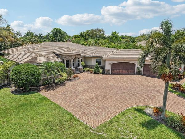 2130 SW 113th Avenue, Davie, FL 33325
