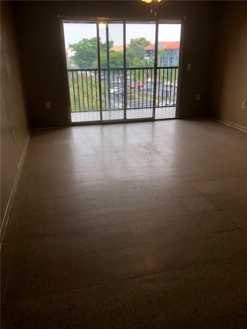 13455 SW 16th Court, Pembroke Pines, FL 33027 Photo