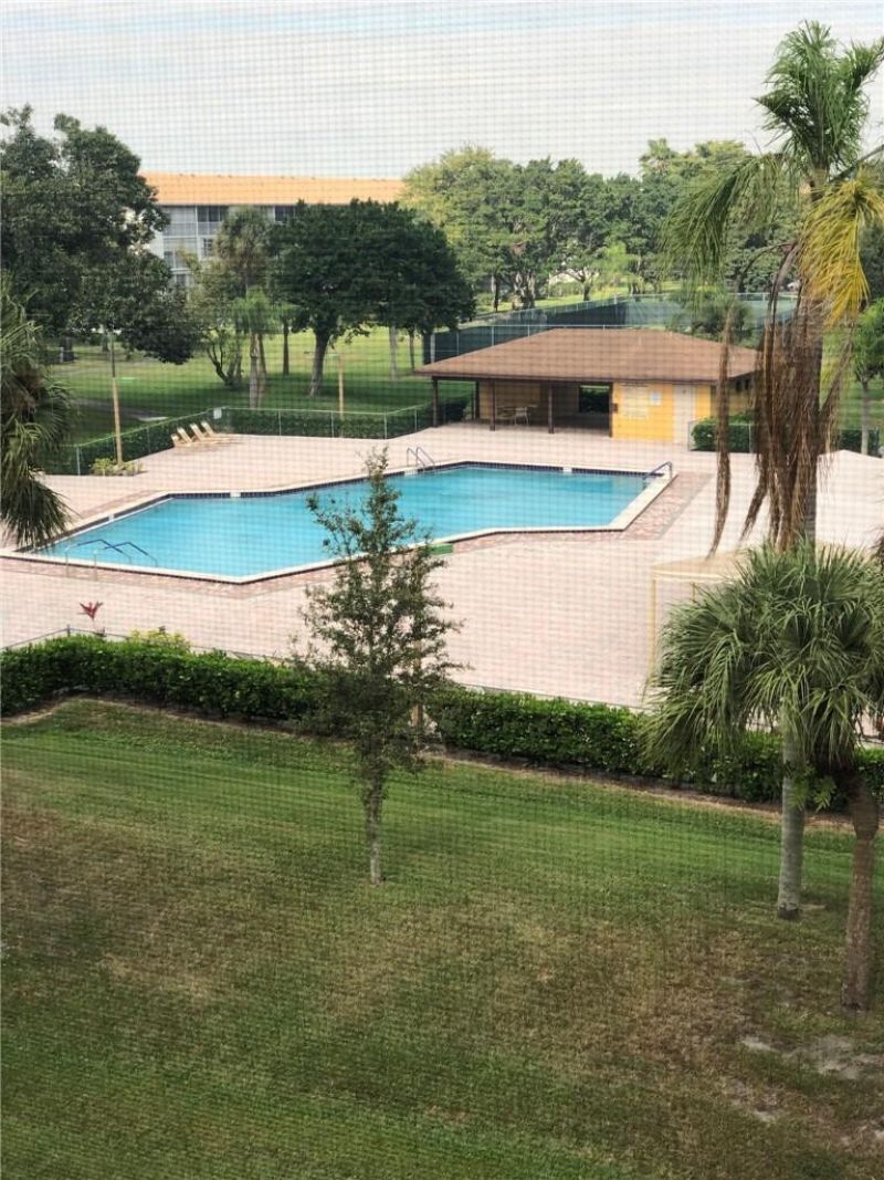 13455 SW 16th Court, Pembroke Pines, FL 33027 Photo