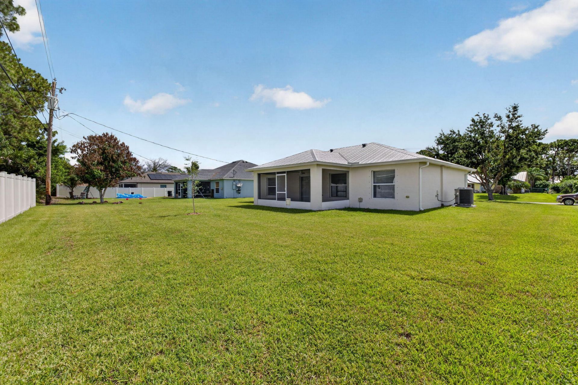 1666 SW Davis Street, Port Saint Lucie, FL 34953 Photo