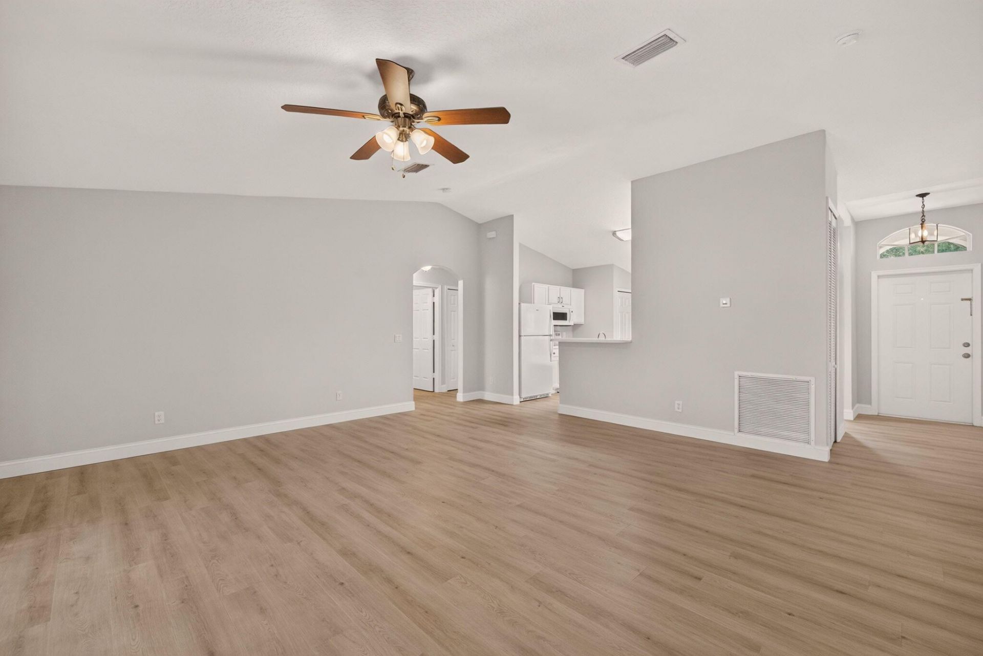 1666 SW Davis Street, Port Saint Lucie, FL 34953 Photo
